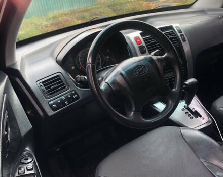 Хендай Туксон 2008 в Лубнах на Automoto.ua Серый Хендай Туксон, объемом двигателя 2.7 л и пробегом 247 тыс. км за 7200 $, фото 7 на Automoto.ua