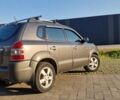 Хендай Туксон 2008 в Хмельницком на Automoto.ua Серый Хендай Туксон, объемом двигателя 1.98 л и пробегом 227 тыс. км за 7500 $, фото 2 на Automoto.ua