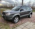 Сірий Хендай Туксон, об'ємом двигуна 2 л та пробігом 170 тис. км за 7600 $, фото 7 на Automoto.ua