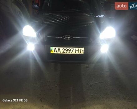 Серый Хендай Туксон, объемом двигателя 1.99 л и пробегом 302 тыс. км за 9300 $, фото 27 на Automoto.ua