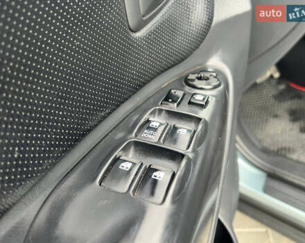 Хендай Туксон 2008 в Трускавце на Automoto.ua Серый Хендай Туксон, объемом двигателя 1.98 л и пробегом 320 тыс. км за 7399 $, фото 4 на Automoto.ua