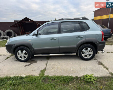 Хендай Туксон 2008 в Новой Ушице на Automoto.ua Серый Хендай Туксон, объемом двигателя 1.98 л и пробегом 229 тыс. км за 8200 $, фото 22 на Automoto.ua