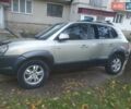 Хендай Туксон 2008 у Тернополі на Automoto.ua Сірий Хендай Туксон, об'ємом двигуна 1.98 л та пробігом 186 тис. км за 6600 $, фото 11 на Automoto.ua
