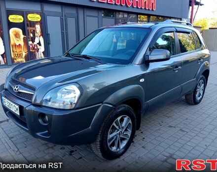 Сірий Хендай Туксон, об'ємом двигуна 2 л та пробігом 216 тис. км за 8200 $, фото 12 на Automoto.ua