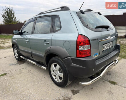 Хендай Туксон 2008 в Новой Ушице на Automoto.ua Серый Хендай Туксон, объемом двигателя 1.98 л и пробегом 229 тыс. км за 8200 $, фото 20 на Automoto.ua