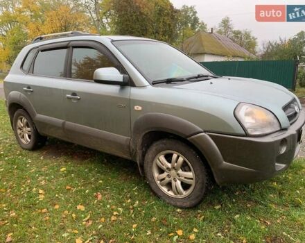 Хендай Туксон 2008 в Яготине на Automoto.ua Серый Хендай Туксон, объемом двигателя 2 л и пробегом 285 тыс. км за 8500 $, фото 3 на Automoto.ua
