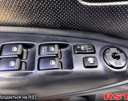 Серый Хендай Туксон, объемом двигателя 2 л и пробегом 285 тыс. км за 8700 $, фото 8 на Automoto.ua