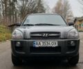 Сірий Хендай Туксон, об'ємом двигуна 1.98 л та пробігом 170 тис. км за 8800 $, фото 1 на Automoto.ua