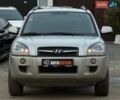 Серый Хендай Туксон, объемом двигателя 1.98 л и пробегом 140 тыс. км за 9300 $, фото 10 на Automoto.ua