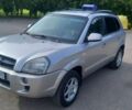 Серый Хендай Туксон, объемом двигателя 20 л и пробегом 244 тыс. км за 1800 $, фото 5 на Automoto.ua