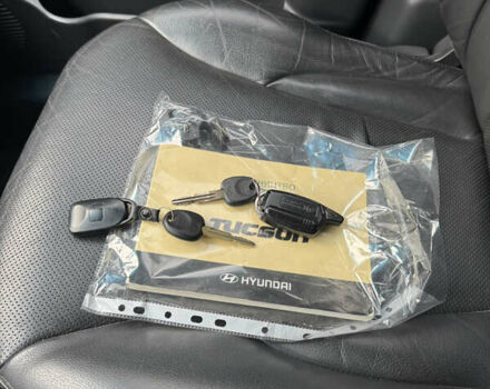 Хендай Туксон 2008 у Дніпро (Дніпропетровську) на Automoto.ua Сірий Хендай Туксон, об'ємом двигуна 1.98 л та пробігом 168 тис. км за 8200 $, фото 9 на Automoto.ua