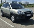 Сірий Хендай Туксон, об'ємом двигуна 1.98 л та пробігом 177 тис. км за 8500 $, фото 1 на Automoto.ua