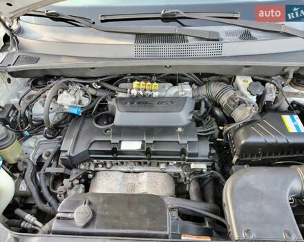 Хендай Туксон 2008 у Вінниці на Automoto.ua Сірий Хендай Туксон, об'ємом двигуна 1.98 л та пробігом 126 тис. км за 8350 $, фото 12 на Automoto.ua