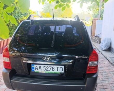 Серый Хендай Туксон, объемом двигателя 3 л и пробегом 186 тыс. км за 7001 $, фото 7 на Automoto.ua