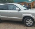 Хендай Туксон 2008 в Бердичеве на Automoto.ua Серый Хендай Туксон, объемом двигателя 1.98 л и пробегом 201 тыс. км за 8299 $, фото 20 на Automoto.ua