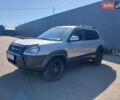 Хендай Туксон 2008 у Полтаві на Automoto.ua Сірий Хендай Туксон, об'ємом двигуна 2 л та пробігом 222 тис. км за 7200 $, фото 3 на Automoto.ua
