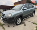 Хендай Туксон 2008 в Новой Ушице на Automoto.ua Серый Хендай Туксон, объемом двигателя 1.98 л и пробегом 229 тыс. км за 8200 $, фото 3 на Automoto.ua