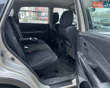 Хендай Туксон 2008 в Киеве на Automoto.ua Серый Хендай Туксон, объемом двигателя 2 л и пробегом 187 тыс. км за 7250 $, фото 51 на Automoto.ua