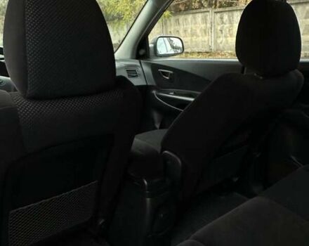 Сірий Хендай Туксон, об'ємом двигуна 1.99 л та пробігом 221 тис. км за 6000 $, фото 23 на Automoto.ua