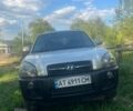 Сірий Хендай Туксон, об'ємом двигуна 1.99 л та пробігом 215 тис. км за 7500 $, фото 1 на Automoto.ua