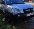 Сірий Хендай Туксон, об'ємом двигуна 1.98 л та пробігом 131 тис. км за 7600 $, фото 1 на Automoto.ua