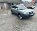 Сірий Хендай Туксон, об'ємом двигуна 1.98 л та пробігом 440 тис. км за 5700 $, фото 17 на Automoto.ua