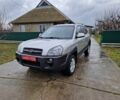 Сірий Хендай Туксон, об'ємом двигуна 2 л та пробігом 175 тис. км за 8700 $, фото 3 на Automoto.ua
