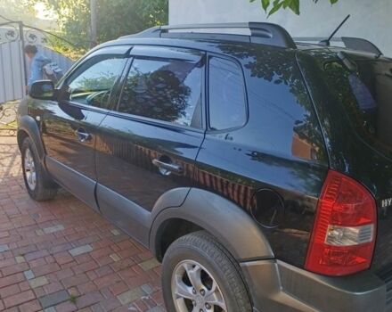 Серый Хендай Туксон, объемом двигателя 3 л и пробегом 186 тыс. км за 7001 $, фото 8 на Automoto.ua