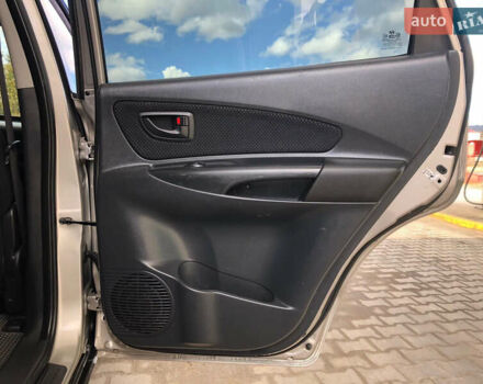 Хендай Туксон 2008 в Турке на Automoto.ua Серый Хендай Туксон, объемом двигателя 2 л и пробегом 274 тыс. км за 7200 $, фото 25 на Automoto.ua