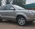 Хендай Туксон 2008 в Бердичеве на Automoto.ua Серый Хендай Туксон, объемом двигателя 1.98 л и пробегом 201 тыс. км за 8299 $, фото 19 на Automoto.ua