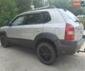 Сірий Хендай Туксон, об'ємом двигуна 1.98 л та пробігом 222 тис. км за 8000 $, фото 8 на Automoto.ua