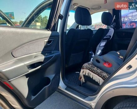 Хендай Туксон 2008 у Полтаві на Automoto.ua Сірий Хендай Туксон, об'ємом двигуна 2 л та пробігом 222 тис. км за 7200 $, фото 18 на Automoto.ua