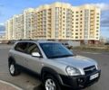 Сірий Хендай Туксон, об'ємом двигуна 2 л та пробігом 130 тис. км за 10000 $, фото 5 на Automoto.ua