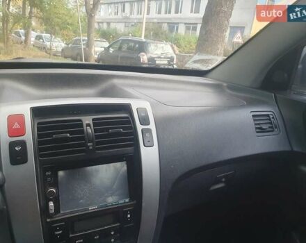 Хендай Туксон 2008 у Тернополі на Automoto.ua Сірий Хендай Туксон, об'ємом двигуна 1.98 л та пробігом 186 тис. км за 6600 $, фото 14 на Automoto.ua