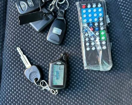 Серый Хендай Туксон, объемом двигателя 2 л и пробегом 164 тыс. км за 9300 $, фото 58 на Automoto.ua