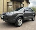 Серый Хендай Туксон, объемом двигателя 2 л и пробегом 148 тыс. км за 10400 $, фото 1 на Automoto.ua