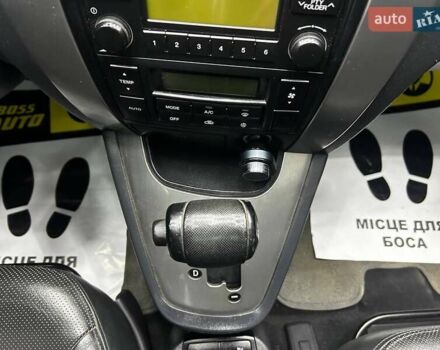 Сірий Хендай Туксон, об'ємом двигуна 2.66 л та пробігом 165 тис. км за 10000 $, фото 16 на Automoto.ua