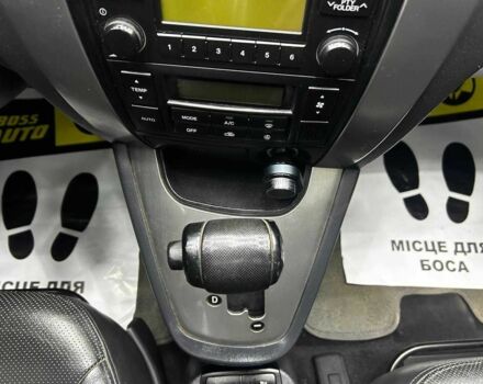 Сірий Хендай Туксон, об'ємом двигуна 2.7 л та пробігом 165 тис. км за 10000 $, фото 16 на Automoto.ua