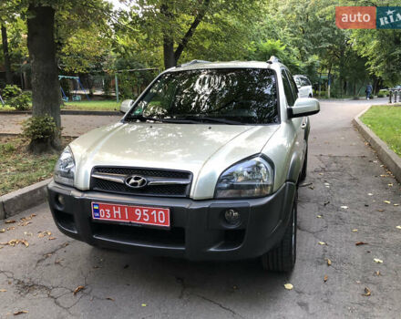 Сірий Хендай Туксон, об'ємом двигуна 2 л та пробігом 166 тис. км за 8670 $, фото 10 на Automoto.ua