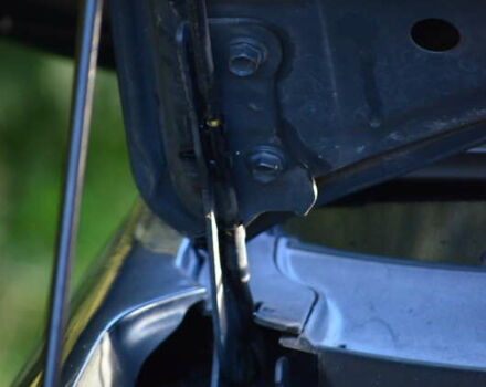 Серый Хендай Туксон, объемом двигателя 2 л и пробегом 271 тыс. км за 8000 $, фото 21 на Automoto.ua