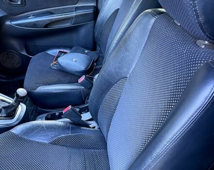 Серый Хендай Туксон, объемом двигателя 2 л и пробегом 130 тыс. км за 8700 $, фото 5 на Automoto.ua