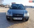 Серый Хендай Туксон, объемом двигателя 1.98 л и пробегом 250 тыс. км за 6999 $, фото 9 на Automoto.ua