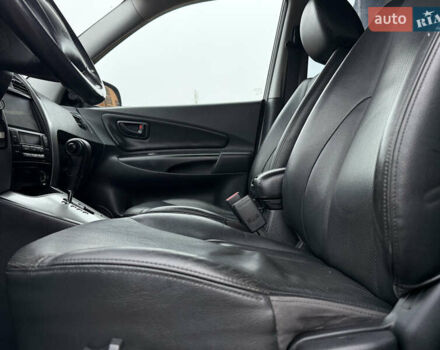 Серый Хендай Туксон, объемом двигателя 2 л и пробегом 86 тыс. км за 9800 $, фото 43 на Automoto.ua