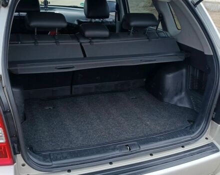 Серый Хендай Туксон, объемом двигателя 2 л и пробегом 200 тыс. км за 9200 $, фото 7 на Automoto.ua