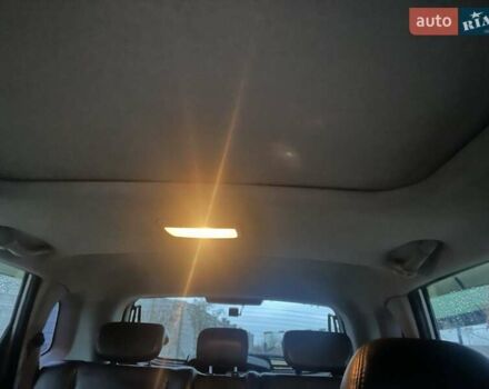 Серый Хендай Туксон, объемом двигателя 1.99 л и пробегом 132 тыс. км за 10000 $, фото 8 на Automoto.ua