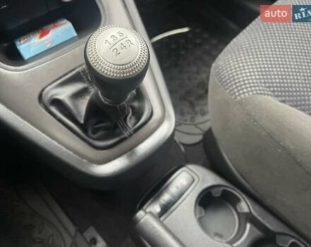 Серый Хендай Туксон, объемом двигателя 2 л и пробегом 158 тыс. км за 9600 $, фото 12 на Automoto.ua