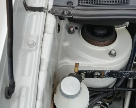 Серый Хендай Туксон, объемом двигателя 2 л и пробегом 200 тыс. км за 9200 $, фото 16 на Automoto.ua