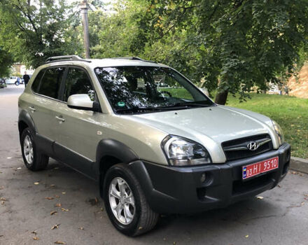 Сірий Хендай Туксон, об'ємом двигуна 2 л та пробігом 166 тис. км за 8670 $, фото 7 на Automoto.ua