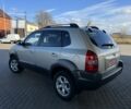 Сірий Хендай Туксон, об'ємом двигуна 2 л та пробігом 166 тис. км за 8950 $, фото 3 на Automoto.ua