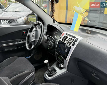 Хендай Туксон 2009 в Стрые на Automoto.ua Серый Хендай Туксон, объемом двигателя 2 л и пробегом 238 тыс. км за 7300 $, фото 22 на Automoto.ua